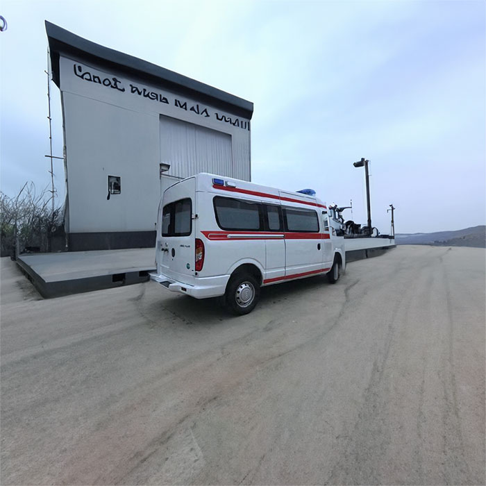 河南郑州市中原出租急救车护送到河南省中原油田总医院 出租120救护车多少钱一公里