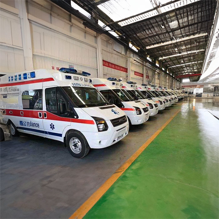 河南郑州市巩义市私人救护车转运到驻马店市救护车出租服务