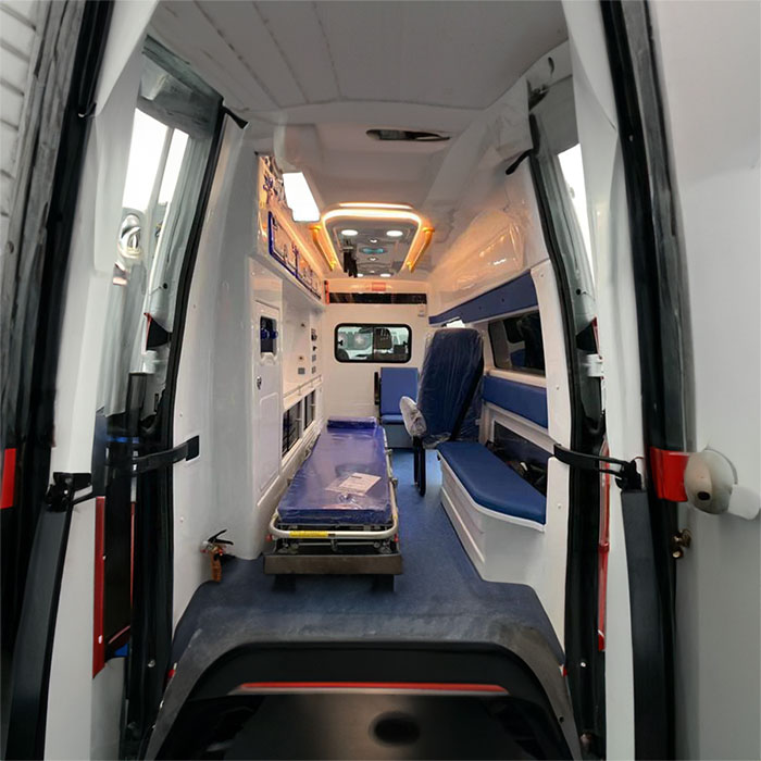 管城租私人救护车转院到洛阳市第二中医院 长途救护车出租电话多少