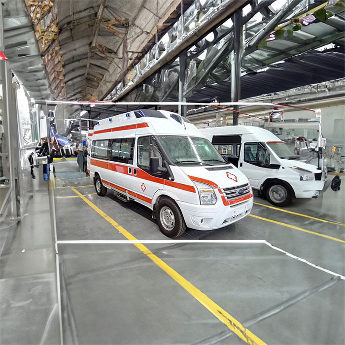 河南郑州新密市租120私人急救车到解放一六Ｏ医院 救护车租赁多少钱出租公司
