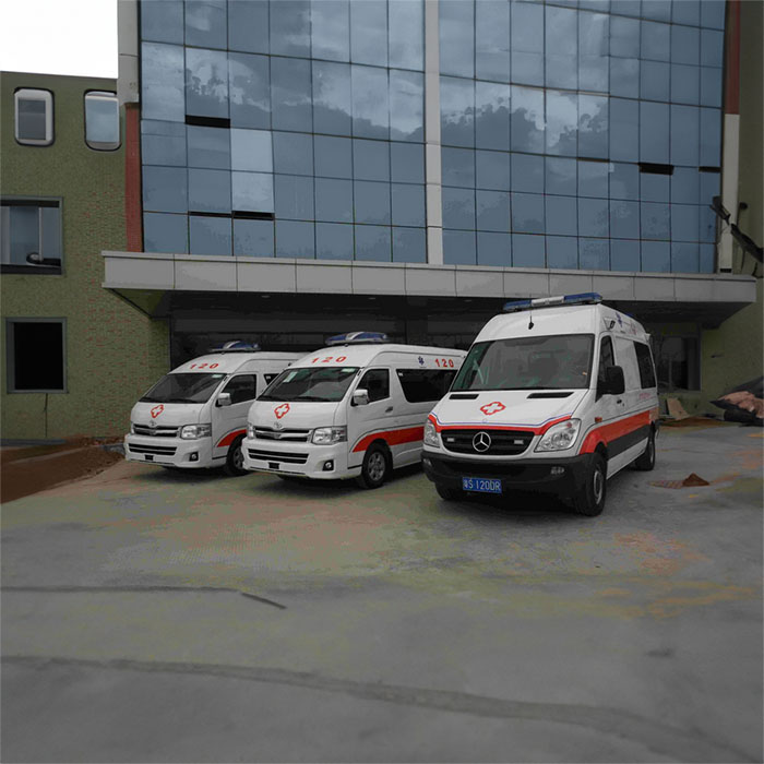 管城急救车出租护送到郑州市金水区租赁救护车转运