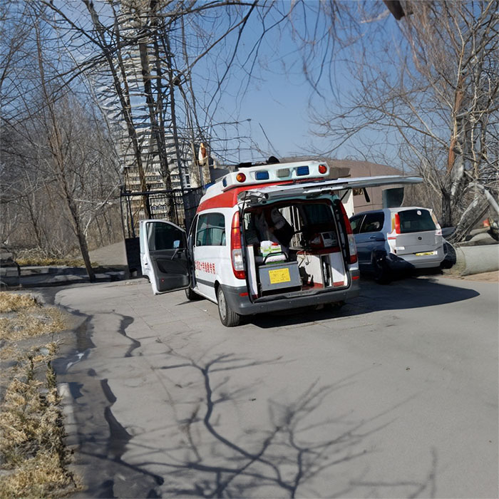 郑州市管城哪里有救护车出租到郑州市新郑市救护车出一次车多少钱