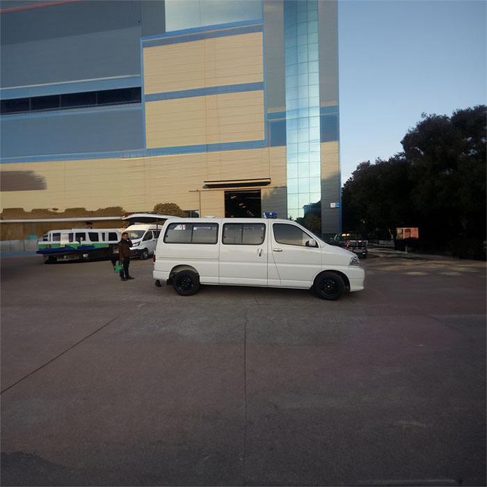 河南郑州郑东新区租赁救护车租赁到焦作市解放区长途救护车怎么联系