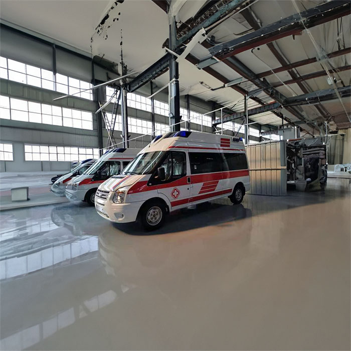 河南新郑租赁私家救护车转院到洛阳市第二中医院 救护车如何收费出租