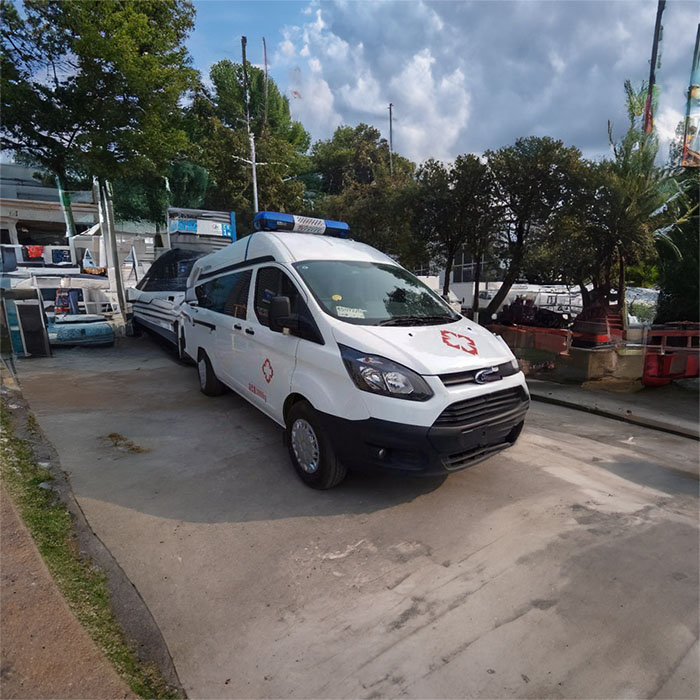 河南郑州荥阳市跨省救护车租赁到漯河市郾城区救护车怎么联系