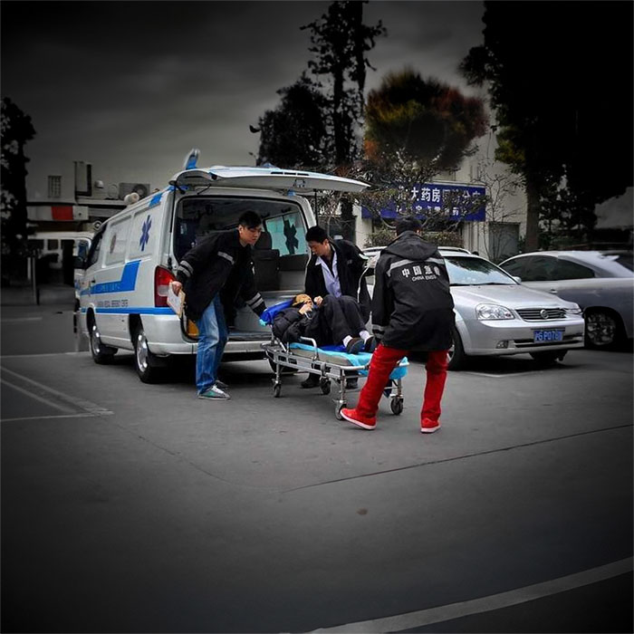 郑东新区租私人救护车到河南省三院 哪里出租救护车