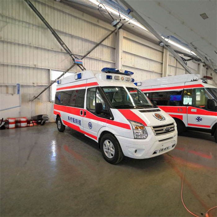 河南郑州市惠济租赁私人救护车转运到河南省新乡医学院第二附属医院 救护车出租收费多少