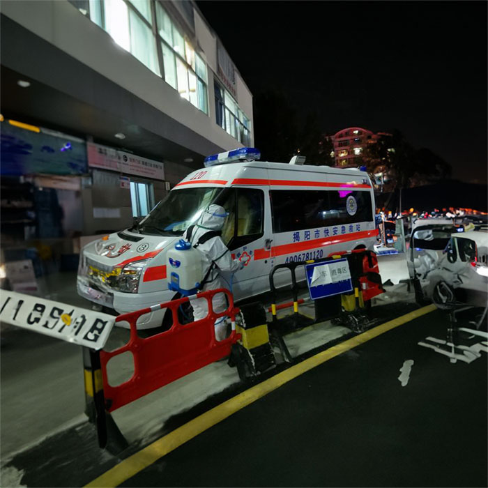 河南郑州市巩义市租赁私人救护车转运到洛阳医学高等专科学校附属医院 救护车长途出租多少钱一公里