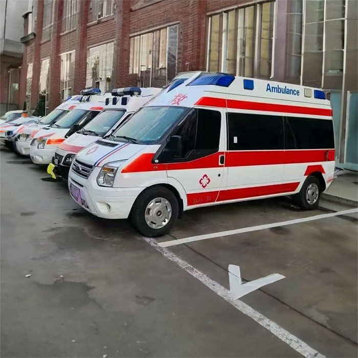 河南二七区私人救护车出租到驻马店市平舆县救护车电话号