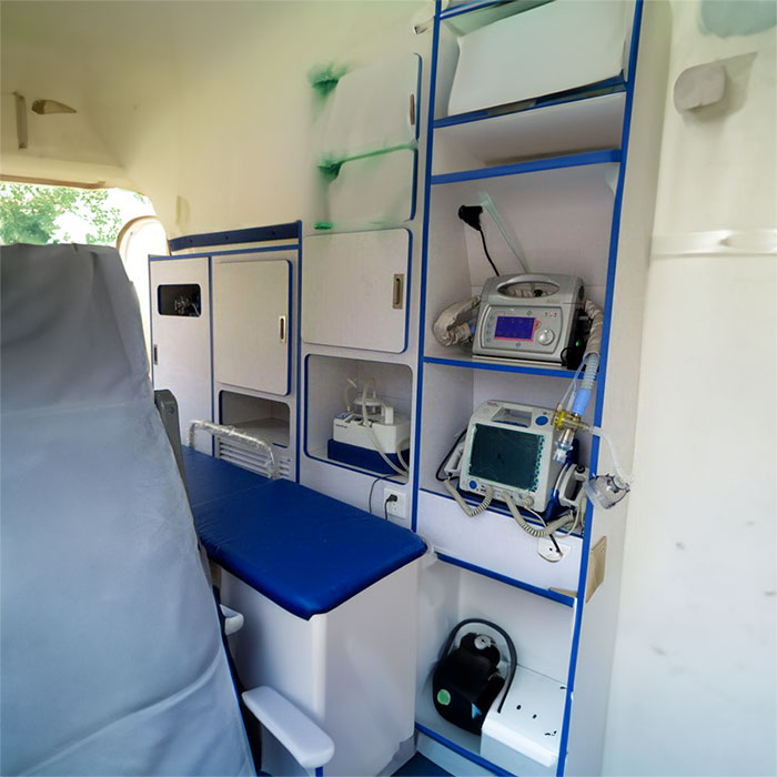 郑州二七正规救护车出租护送到洛阳市栾川县正规租用救护车