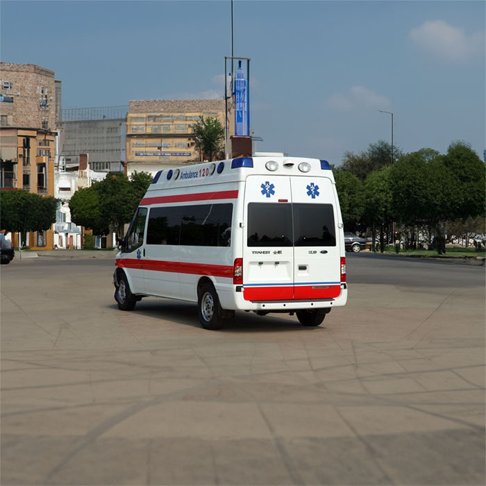 河南郑州市巩义租私人救护车到河南漯河市人民医院 跨省120救护车出租多少钱