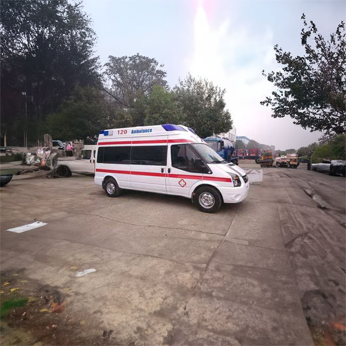 郑州周边跨省救护车租赁到许昌市市辖区跨省救护车