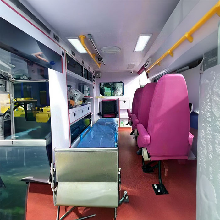 郑州荥阳市私人救护车出租到鹤壁市淇滨区救护车出租转运