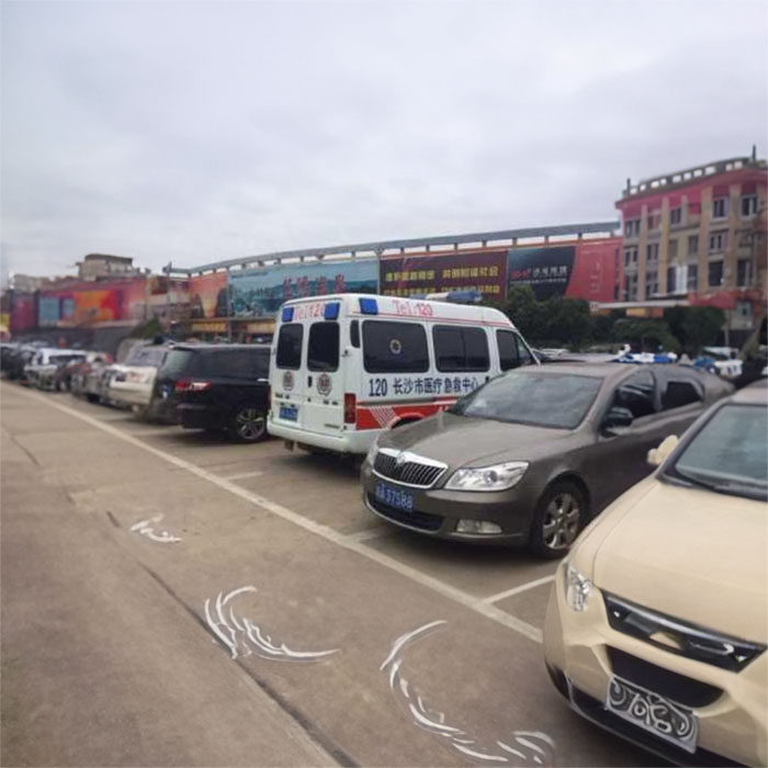 河南郑州二七区租用私人救护车到河南新乡市人民医院 救护车出租一次多少钱