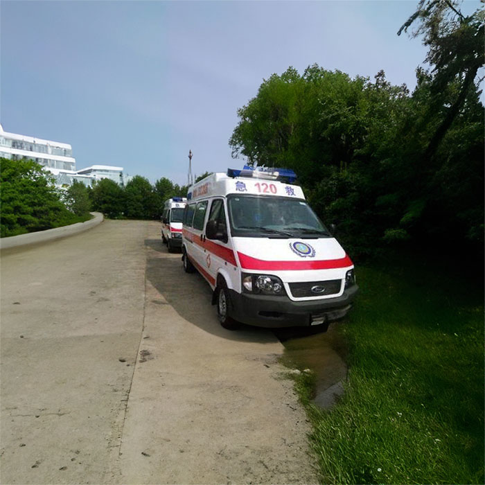 郑州巩义出租急救车护送到河南河南省三院 正规救护车出租哪个公司好