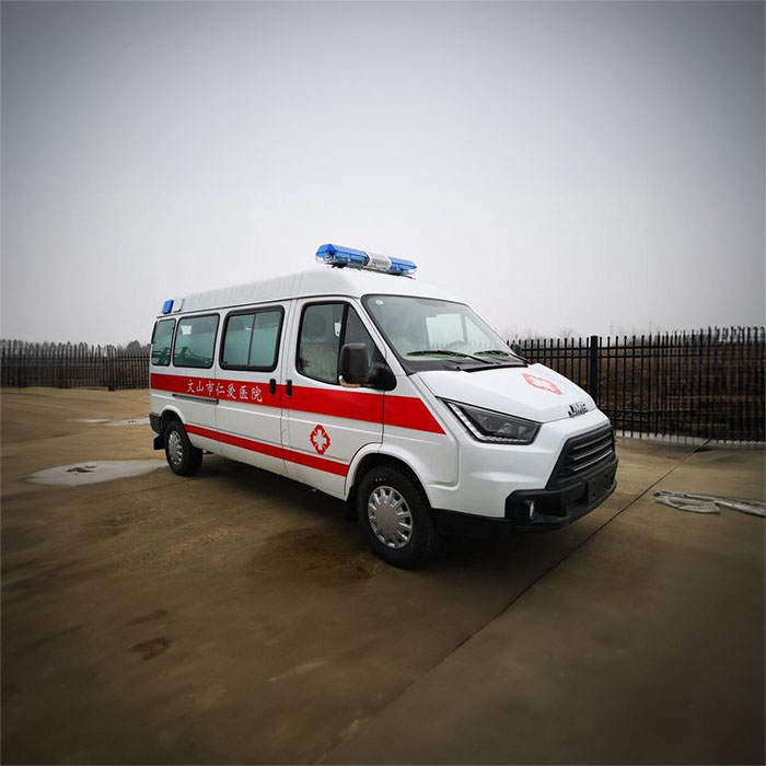 新密租120私人急救车到河南省新乡医学院一附院 救护车出租多少钱