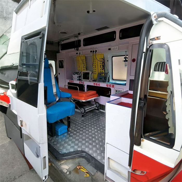 河南经开区120私人救护车租赁到河南省安阳地区人民医院 救护车出租 多少钱