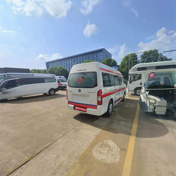 2023年郑州市登封市出院回老家到平顶山市宝丰县租赁私人救护车电话