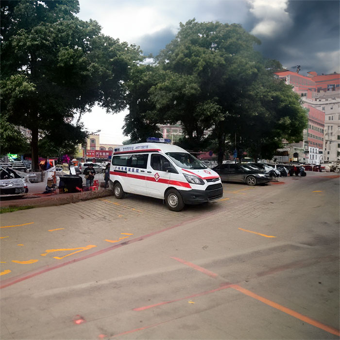 郑州管城区租救护车转院到商丘市柘城县医院的救护车是怎么收费的