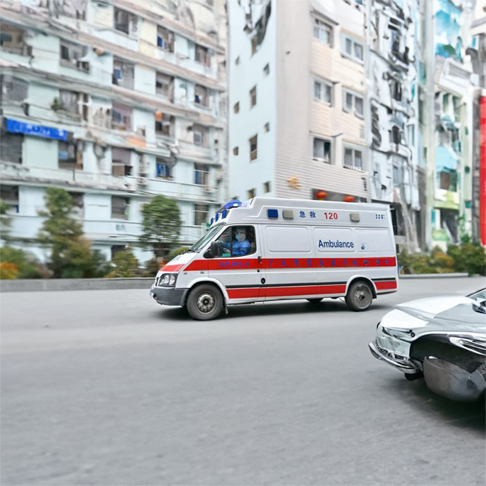 郑州市高新区救护车出租中心租赁到周口市太康县跨省救护车收费一般多少钱