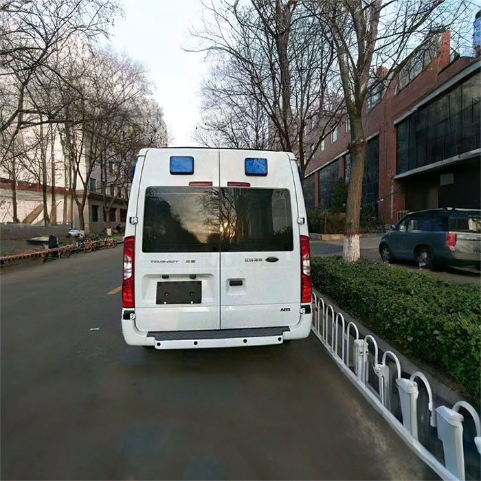 河南郑州市巩义私人救护车租赁到周口市川汇区转运救护车多少钱一辆-救护车出租