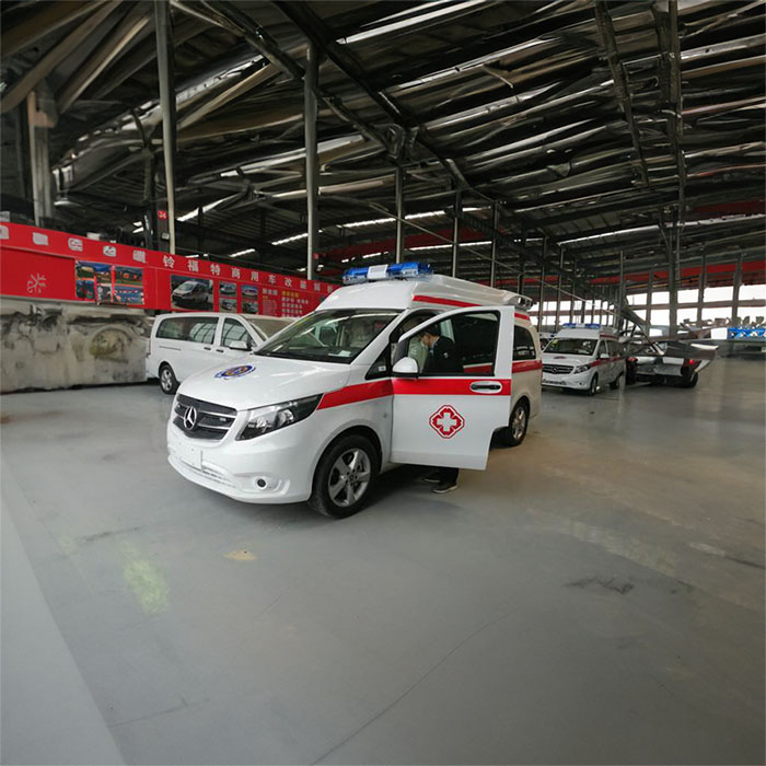 郑州上街救护车出租服务护送到新乡市辉县市救护车转运
