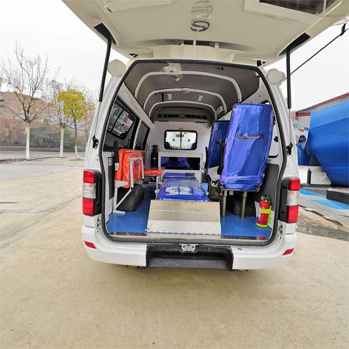 河南郑州中原区救护车出租护送到鹤壁市山城区医院救护车可以转运病人-救护车出租