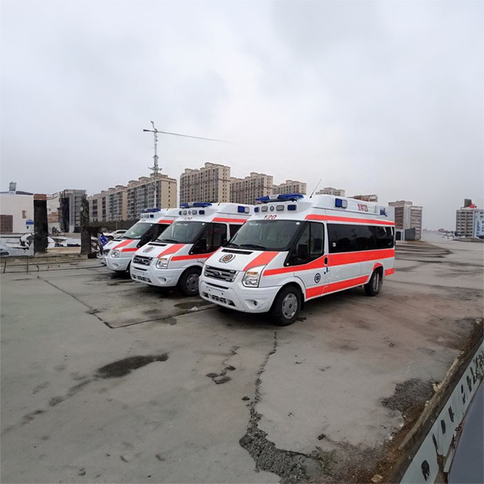 河南管城区正规救护车出租到漯河市市辖区救护车转运