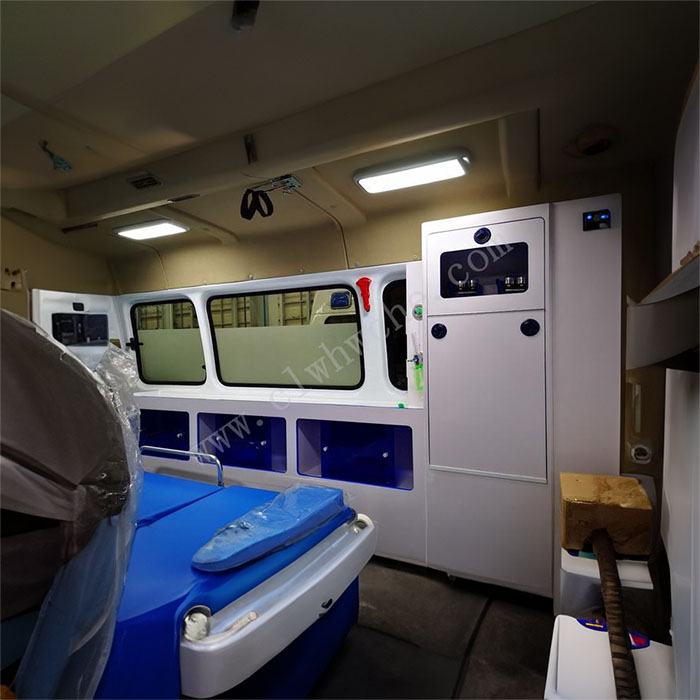 河南郑州市新密租用私人救护车到河南省新乡医学院第二附属医院 救护车出租租赁多少钱