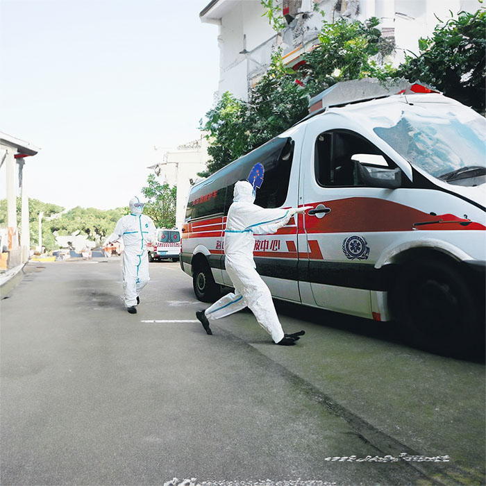 郑州市登封中原区正规救护车租赁到信阳市光山县长途转院救护车费用