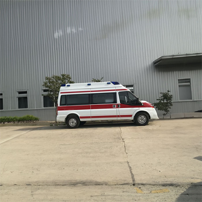 河南郑州市郑东新区正规救护车出租转运到开封市尉氏县医院开救护车多少钱一个月