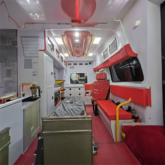 河南郑州管城租赁私家救护车转院到河南郑州市中心医院 哪里有120救护车出租公司