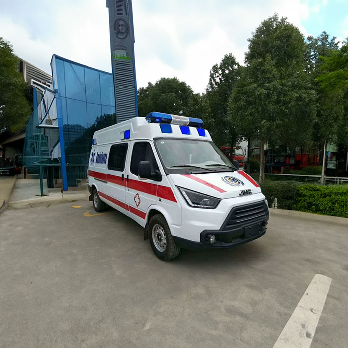 郑州市郑东新区租用私人救护车到河南河南省精神病医院 救护车出租要交多少钱