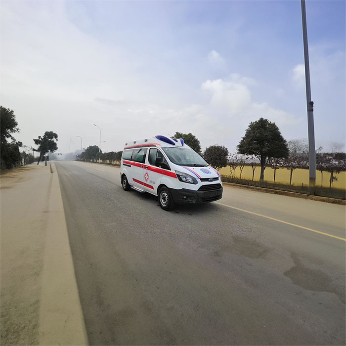 河南郑州周边租赁私人救护车到安阳地区人民医院 救护车出租需要多少钱