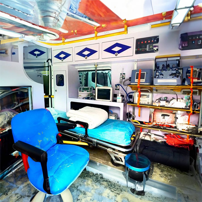 郑州惠济区租120私人急救车到河南华源新乡市中心医院 哪里个体出租救护车便宜