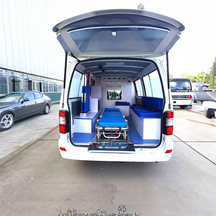 河南郑州市航空港租救护车护送到中国五五医院 救护车出租要多少钱