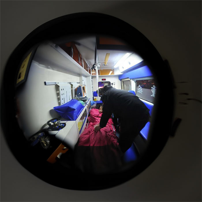 河南金水区租私家救护车转院到河南科技大学附属医院 救护车出租租赁电话是多少