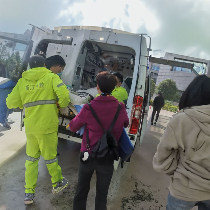 河南郑州中牟县租救护车护送到南阳市南召县救护车出租的