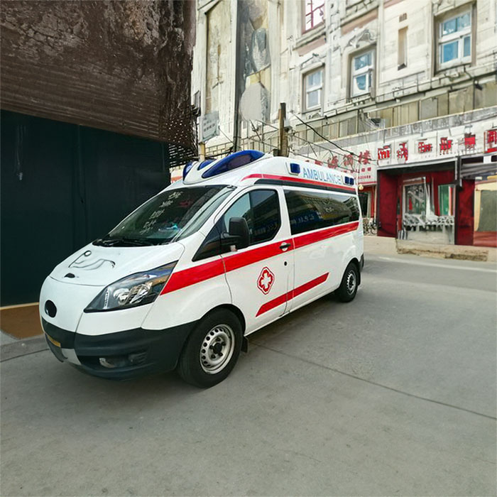 河南郑州周边租赁私家救护车到河南省新乡医学院附属医院 救护车出租一次多少钱