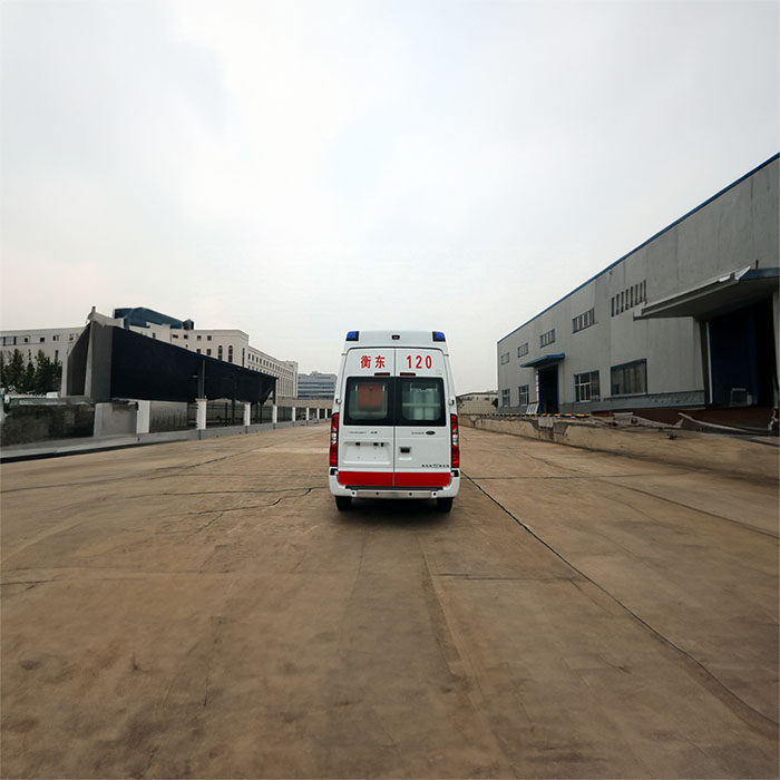 河南上街正规救护车出租到开封市龙亭区医院救护车收费标准2023