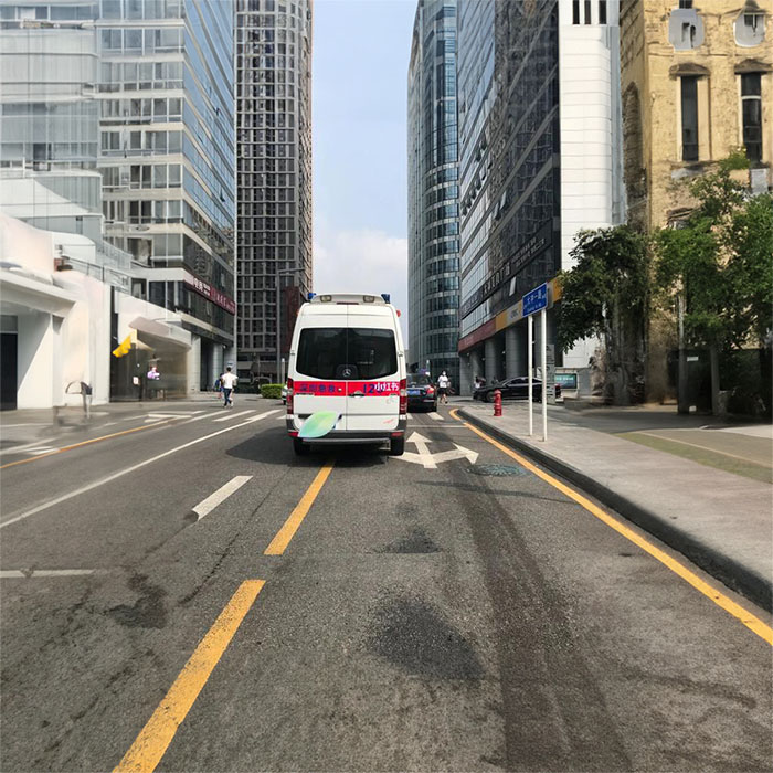 郑州市管城哪里有救护车租赁到安阳市安阳县救护车转运