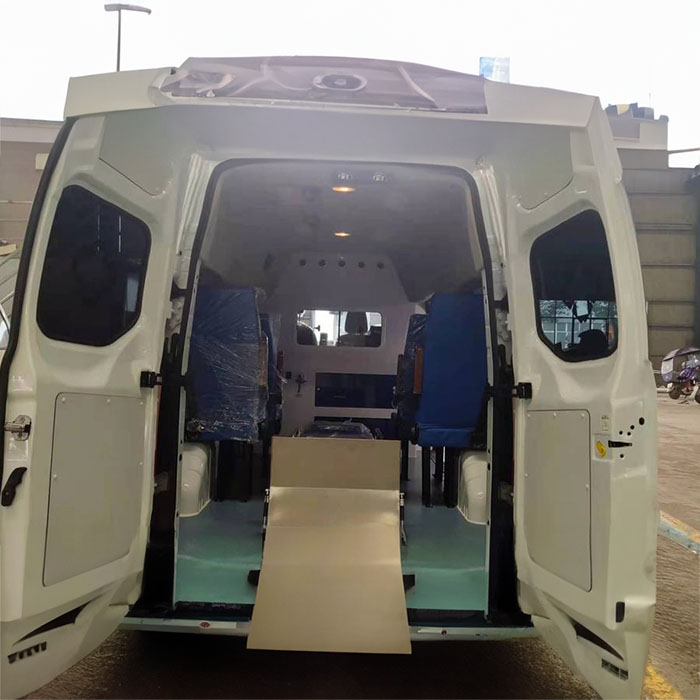 2023年郑州荥阳市病重返乡到漯河市舞阳县私人救护车联系电话