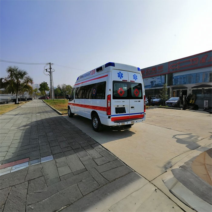 郑州荥阳跨省救护车护送到驻马店市驿城区救护车车费多少