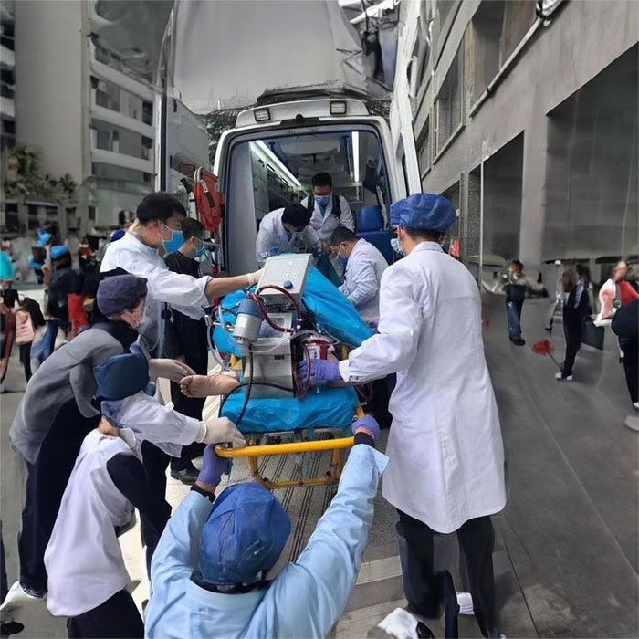 郑州巩义市租赁私人救护车转运到开封市人民医院 救护车出租要多少钱