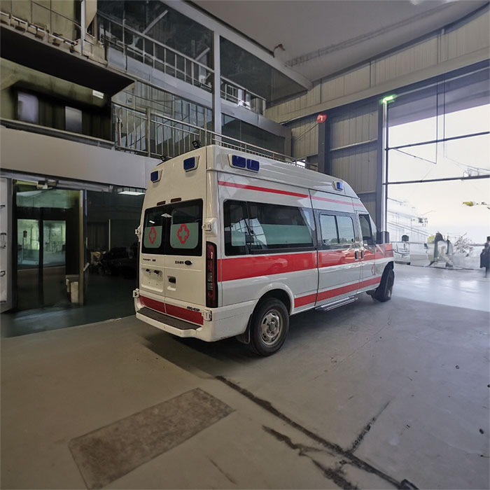 河南郑州上街区租用私人救护车到河南省郑州铁路中心医院 跨省救护车出租电话多少