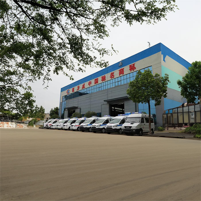 河南郑州中原租赁私家救护车转院到河南省洛阳正骨医院 跨省救护车出租哪个好