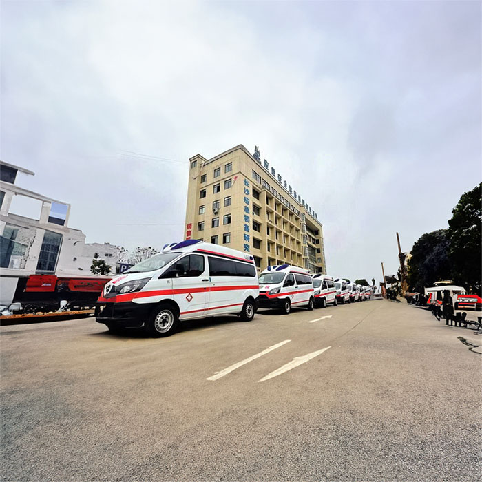 郑州市新郑市120私人救护车租赁到河南华源新乡市中心医院 长途救护车出租哪个好