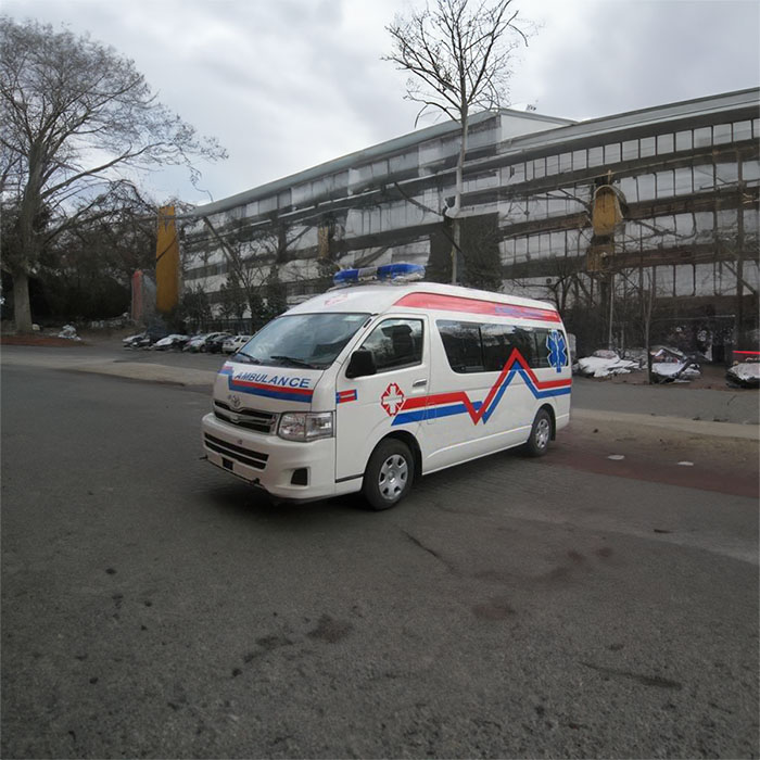 河南郑州巩义市租救护车护送到河南省河南省三院 救护车出租哪个平台找