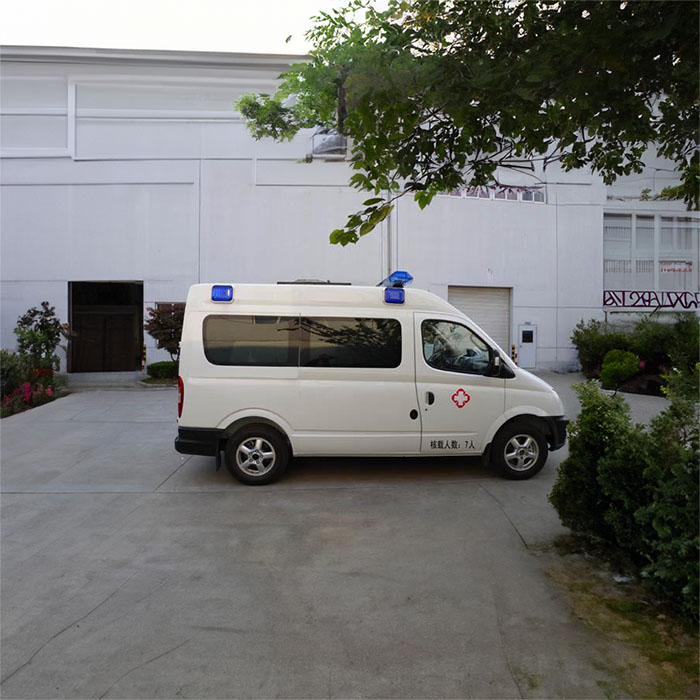 河南郑州中原区正规救护车出租转运到南阳市救护车转运病人返乡-救护车出租