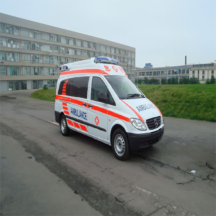 郑州荥阳市租救护车到河南新乡医学院一附院 叫救护车一般多少钱出租公司